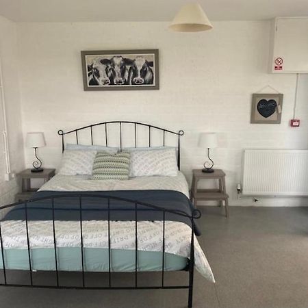 Mill House Studio Apartment Stranocum Exterior foto